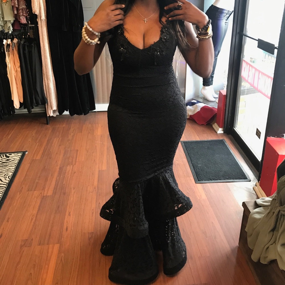 Stunning dress only wore once
